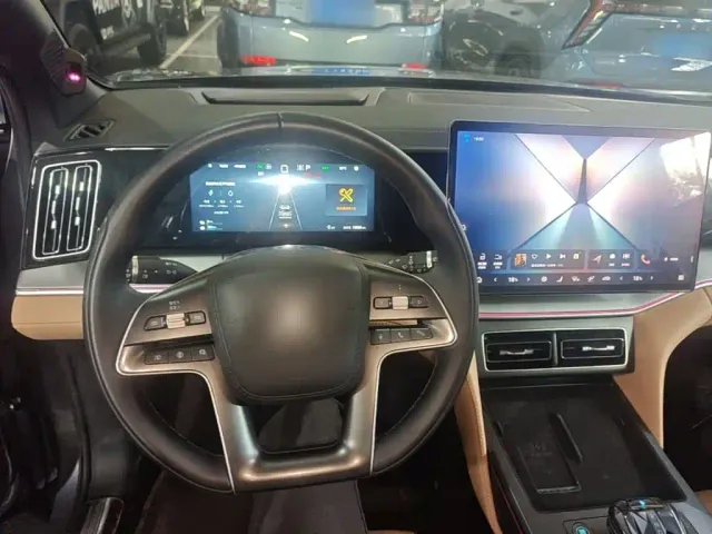 BYD Song L DM-i — Фото автомобиля 10