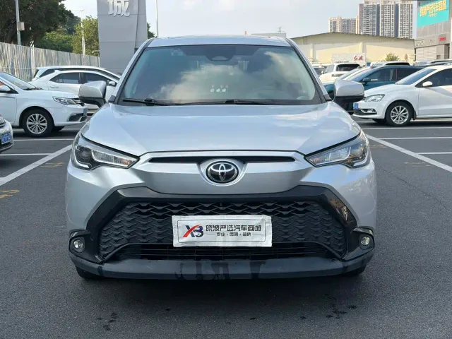 Toyota Frontlander — Фото автомобиля 3