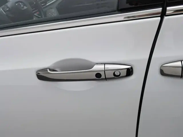 Honda Odyssey — Фото автомобиля 18