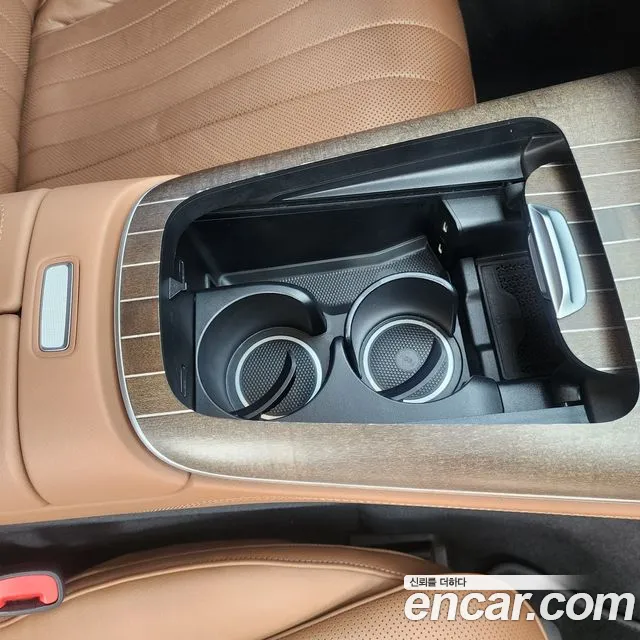 Mercedes-Benz E-Class E-класс W214 E300 4MATIC Exclusive — Фото автомобиля 11