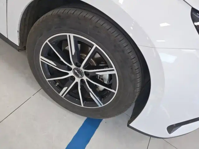 BYD Seal 06 New Energy 2024 DM-i 80KM Prestige — Фото автомобиля 6
