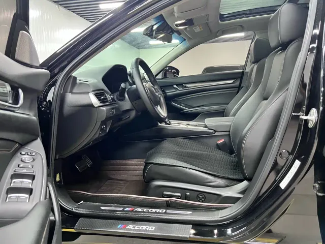 Honda Accord — Фото автомобиля 6