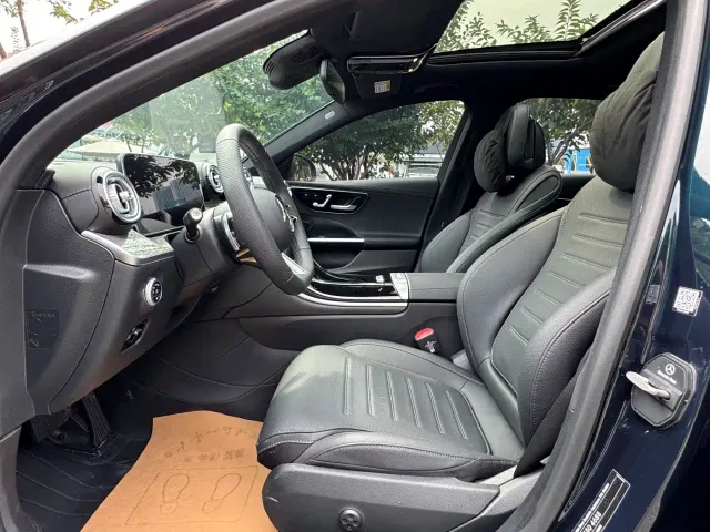 Mercedes-Benz C-Class — Фото автомобиля 10