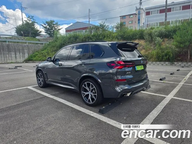 BMW X5 xDrive 40i M Sport Pro — Фото автомобиля 2
