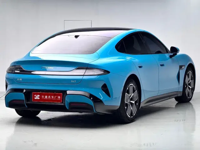 Xiaomi SU7 — Фото автомобиля 4