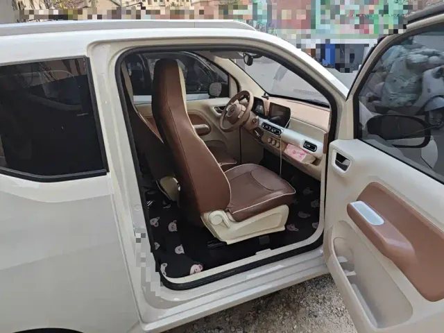 Wuling Hongguang Mini EV — Фото автомобиля 19