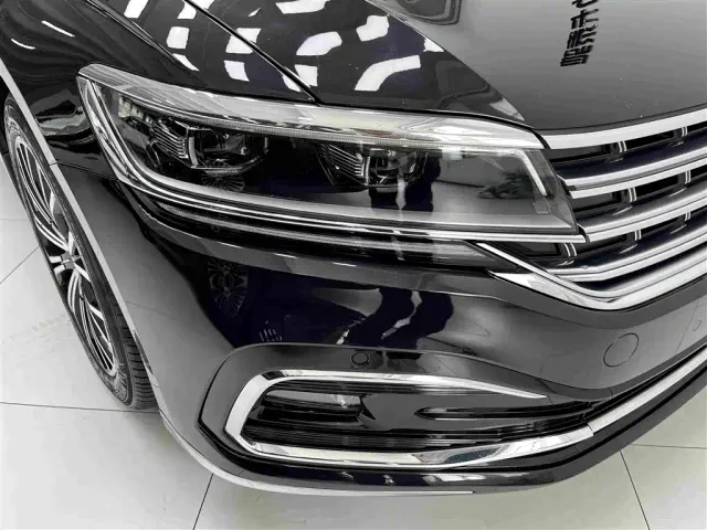 Volkswagen Phideon — Фото автомобиля 15