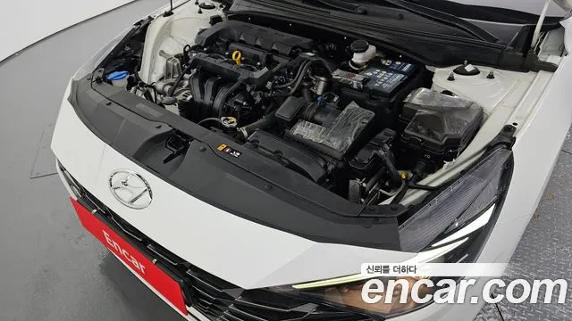 Hyundai AVANTE Avante (CN7) — Фото автомобиля 6
