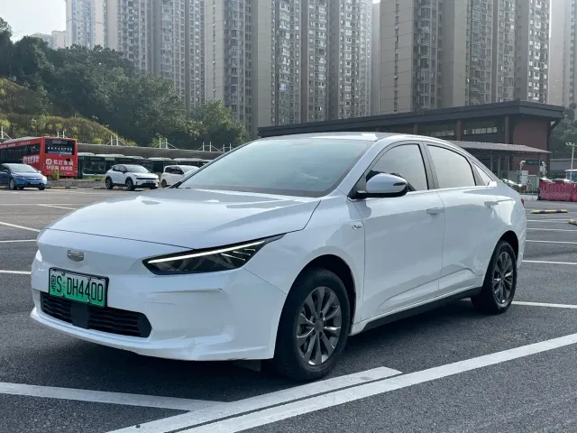 Фотография автомобиля — Geely Geometry A