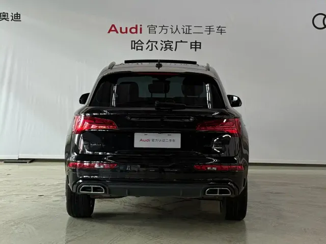 Audi Q5L — Фото автомобиля 4
