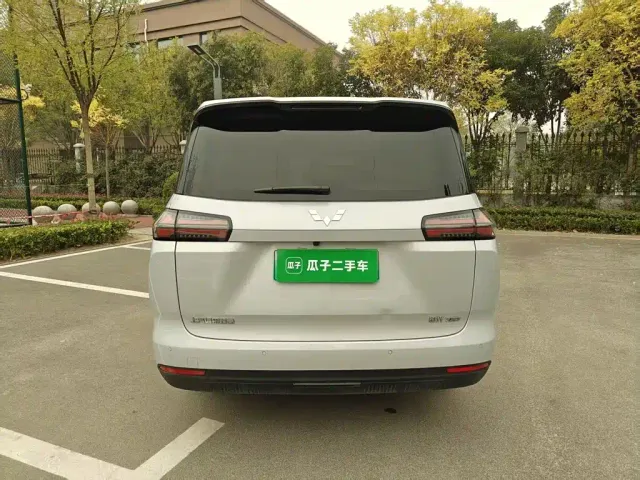 Wuling Starlight 730 — Фото автомобиля 5