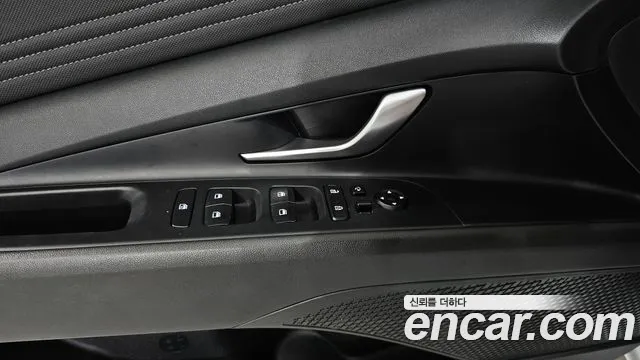 Hyundai AVANTE Modern — Фото автомобиля 14