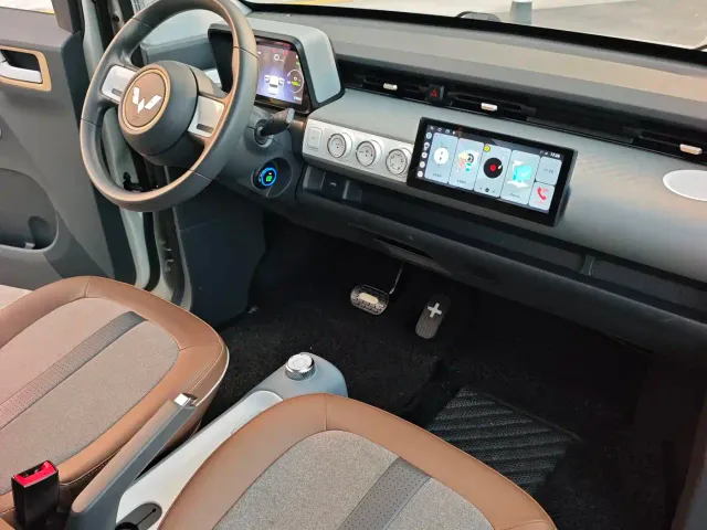 Wuling Hongguang Mini EV — Фото автомобиля 9