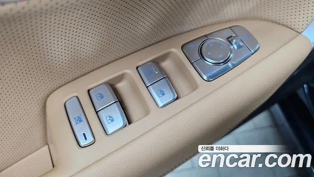 Genesis G70 — Фото автомобиля 27