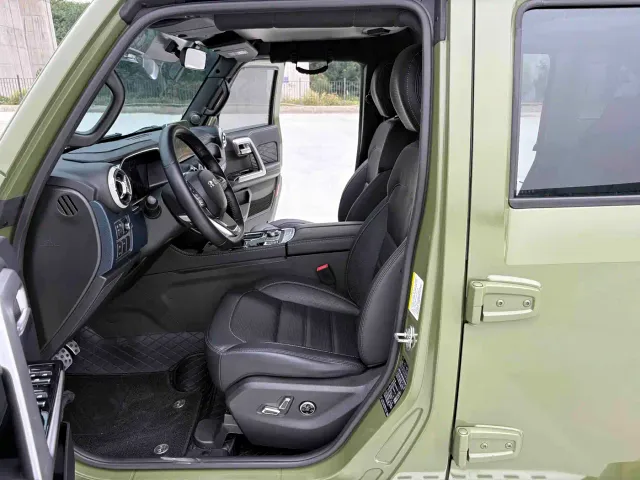 BAIC BJ40 — Фото автомобиля 10