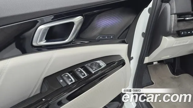 Kia Carnival 4th Gen — Фото автомобиля 27