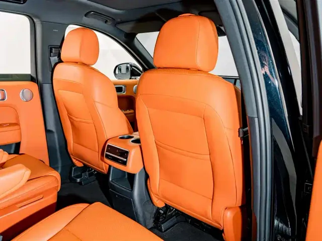 Li Auto L8 — Фото автомобиля 19