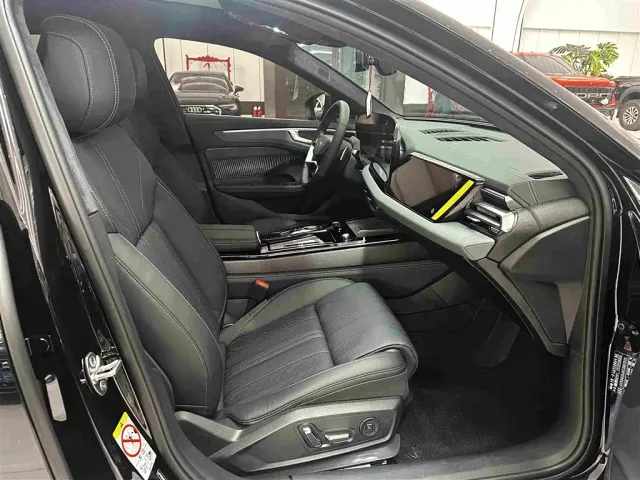 Audi A6L — Фото автомобиля 17