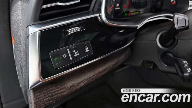 Audi Q7 45 TDI quattro Premium — Фото автомобиля 14