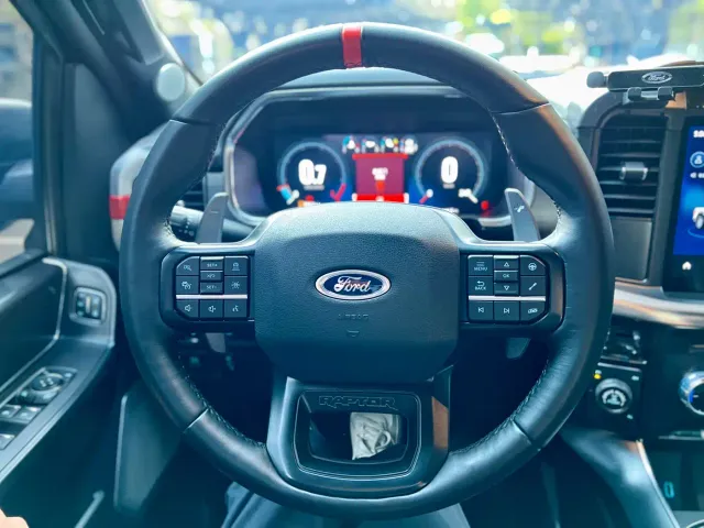 Ford F-150 Raptor — Фото автомобиля 18
