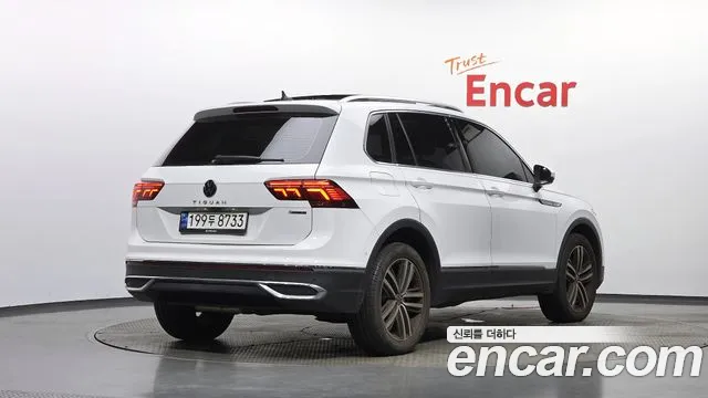 Volkswagen Tiguan Tiguan 2 поколение 2.0 TDI 4Motion Prestige — Фото автомобиля 2