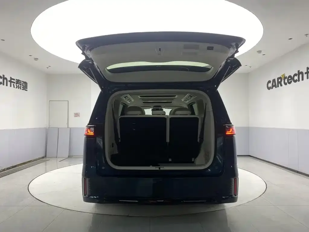 Voyah Auto Voyah Dreamer 2025 Model PHEV Basic Version — Фото автомобиля 30