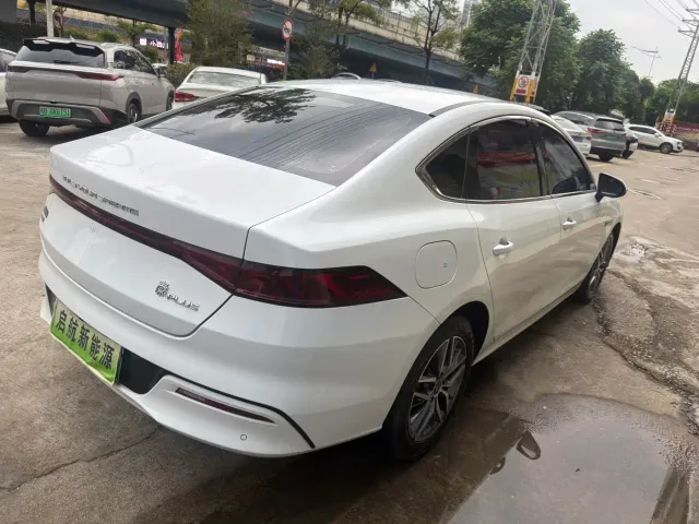 BYD Qin PLUS — Фото автомобиля 11