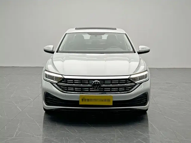 Volkswagen Sagitar — Фото автомобиля 2