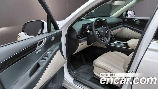 Genesis GV80 — Фото автомобиля 15