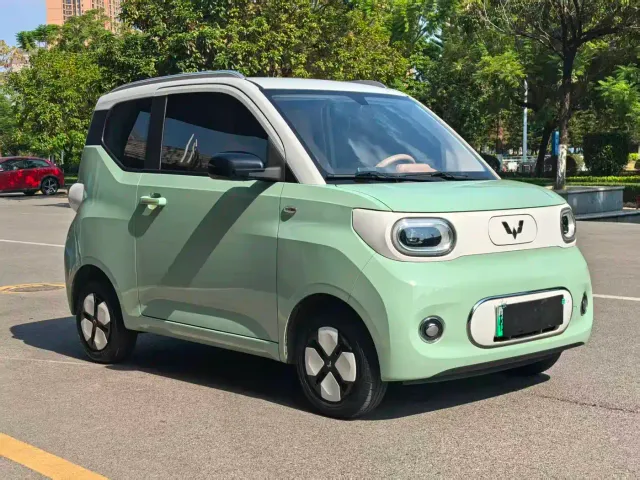 Wuling Hongguang Mini EV — Фото автомобиля 3