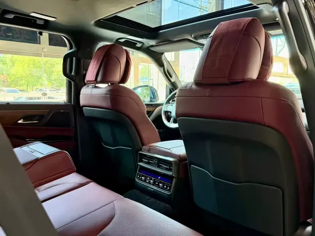 Lexus LX — Фото автомобиля 9