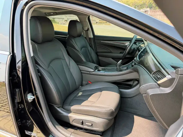 Buick LaCrosse — Фото автомобиля 15