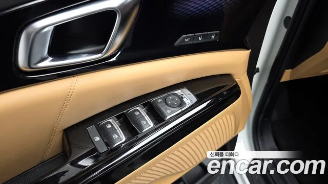 Kia Canival Carnival 4 поколение Дизель 9 мест Signature — Фото автомобиля 28