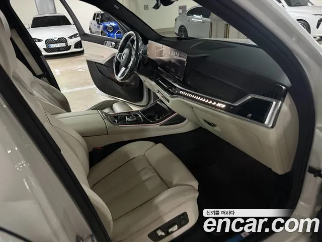 BMW X7 G07 — Фото автомобиля 11