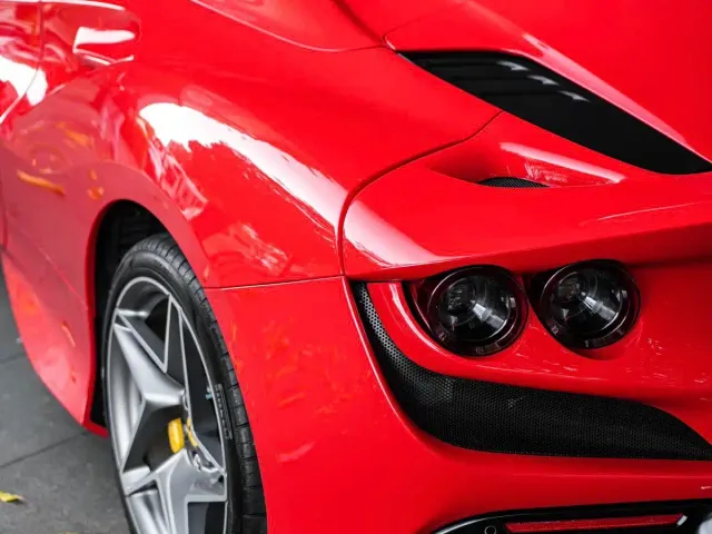 Ferrari F8 — Фото автомобиля 6