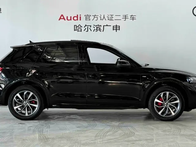 Audi Audi Q5L 2024 Model 40 TFSI Luxury Dynamic — Фото автомобиля 5