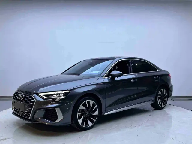 Фотография автомобиля — Audi A3