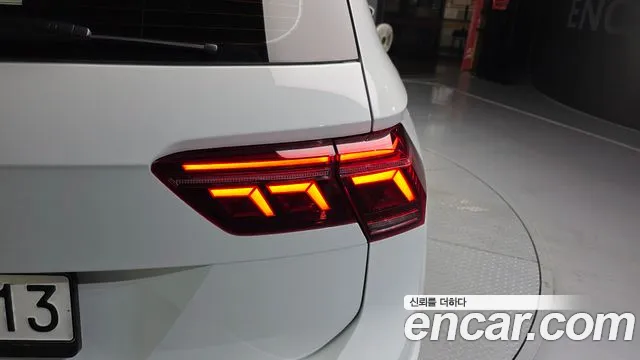 Volkswagen Tiguan Tiguan 2 поколение 2.0 TDI Prestige — Фото автомобиля 23