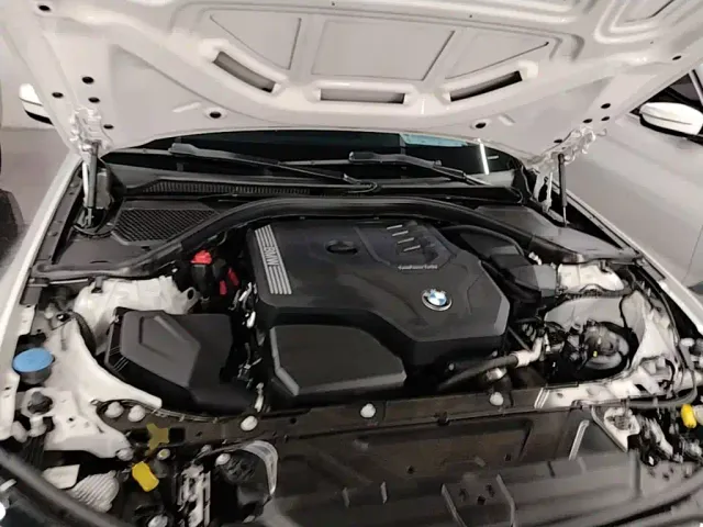 BMW 3 Series — Фото автомобиля 19