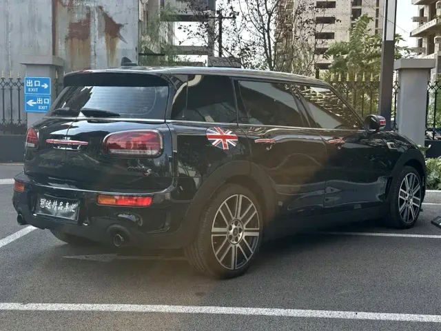 MINI Clubman — Фото автомобиля 18