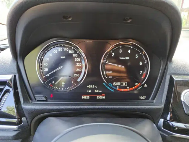 BMW 1 Series — Фото автомобиля 11