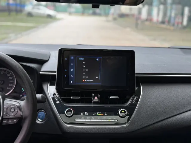 Toyota Corolla 2021 Hybrid 1.8L E-CVT Elite Edition — Фото автомобиля 14