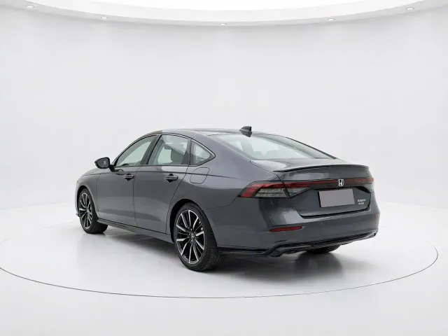 Honda Accord — Фото автомобиля 6