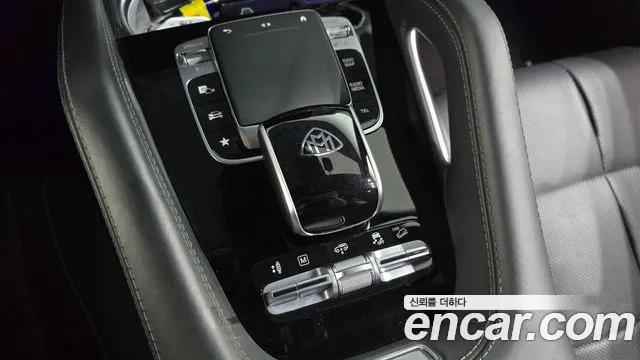 Mercedes-Benz GLS-Class — Фото автомобиля 18