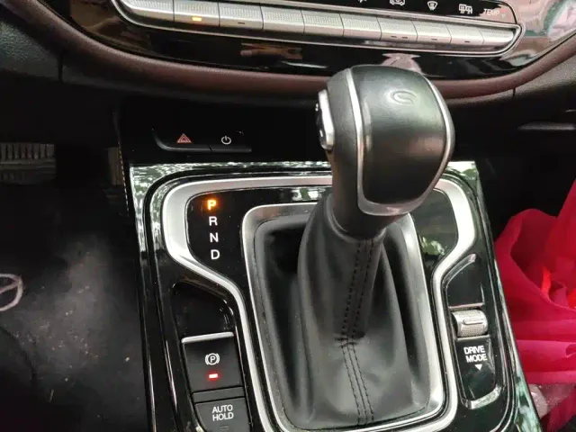 GAC Trumpchi M6 — Фото автомобиля 15