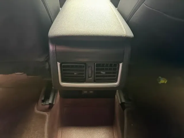 Toyota Camry — Фото автомобиля 7