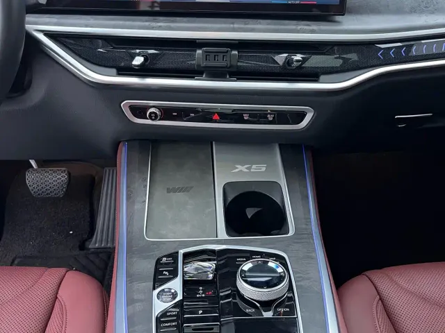 BMW X5 — Фото автомобиля 10