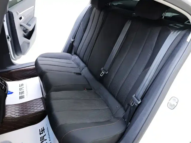 Peugeot 508 — Фото автомобиля 29