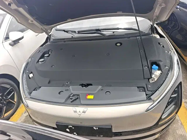 Wuling Starlight — Фото автомобиля 16