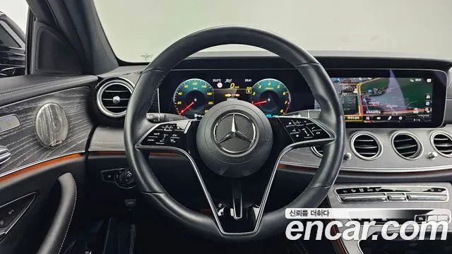Mercedes-Benz E-Class E-класс W213 E350 4MATIC Avantgarde — Фото автомобиля 12